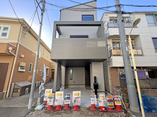 渋谷区本町5丁目35-2付近 新築分譲住宅 全1棟